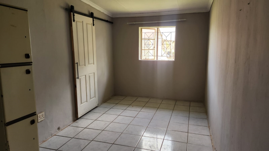 1 Bedroom Property for Sale in Krokodildrift A H North West